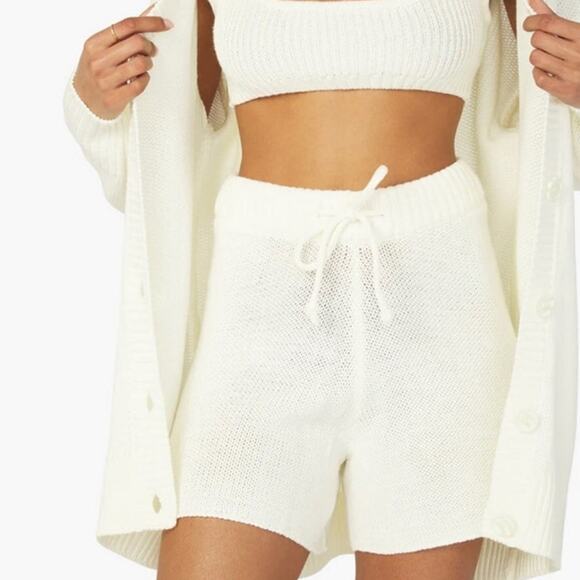 WeWoreWhat Ivory Knit Lounge Shorts Sz Medium High Waist Soft Summer Minimalist - Picture 1 of 10